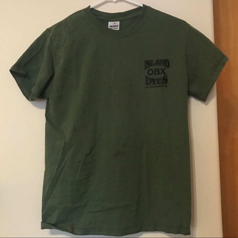 Island dyes t shirt